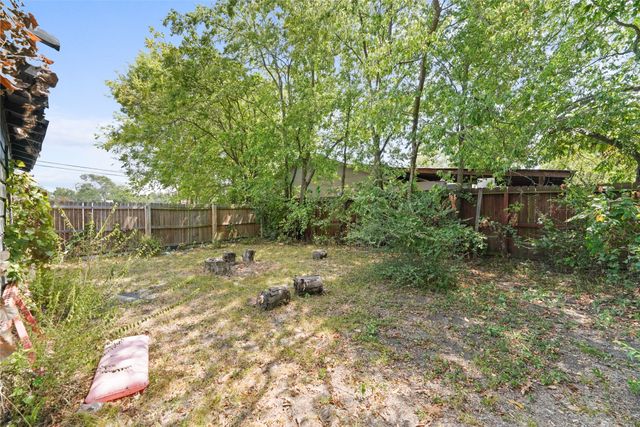 1200 S Jackson Street, Kaufman, TX 75142