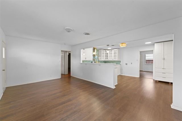 1200 S Jackson Street, Kaufman, TX 75142