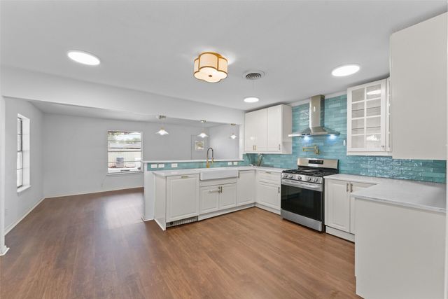 1200 S Jackson Street, Kaufman, TX 75142