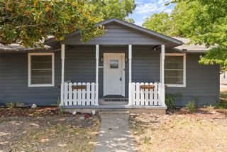 1200 S Jackson Street, Kaufman, TX 75142