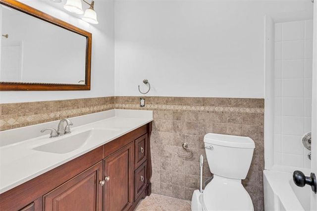 12208 E 62nd Terrace, Kansas City, MO 64133