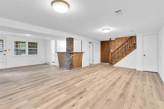 12208 E 62nd Terrace, Kansas City, MO 64133