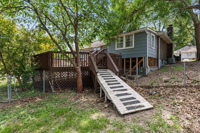 12208 E 62nd Terrace, Kansas City, MO 64133