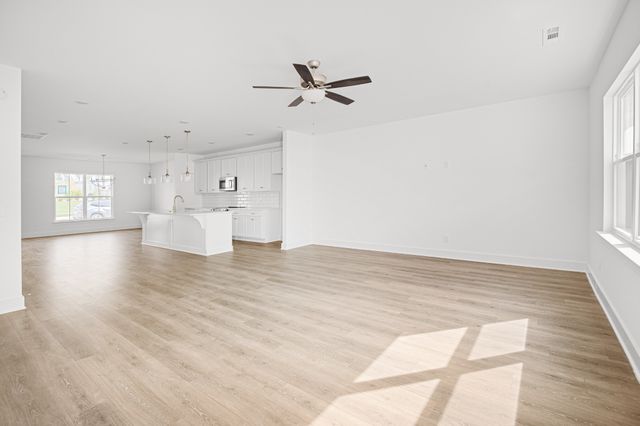 5061 Greentree, Smyrna, TN 37167