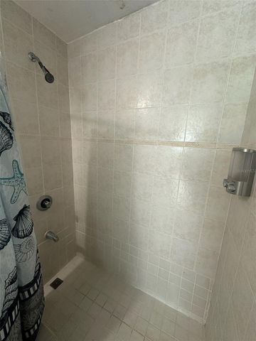 NE 206 EL CHARLIE NE 206, Loiza, PR 00772