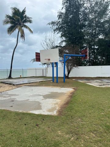 NE 206 EL CHARLIE NE 206, Loiza, PR 00772