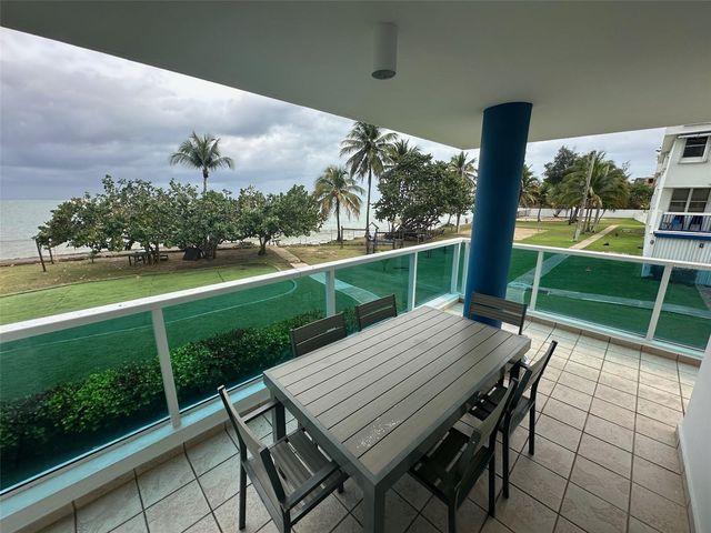 NE 206 EL CHARLIE NE 206, Loiza, PR 00772