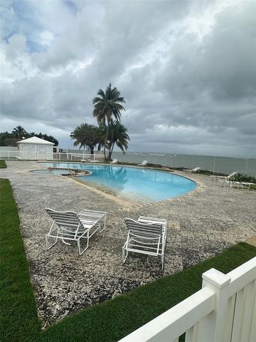 NE 206 EL CHARLIE NE 206, Loiza, PR 00772