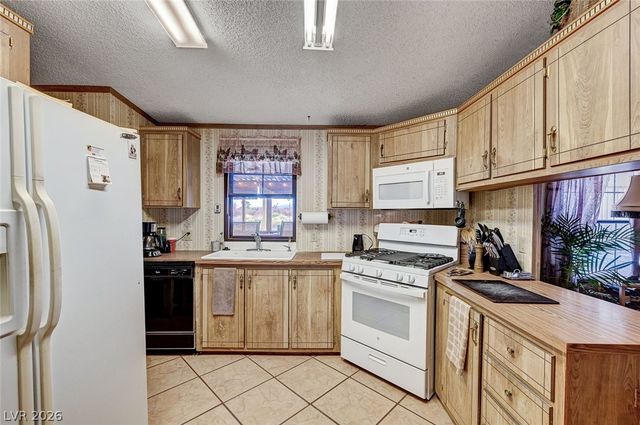263 Trailzend Avenue, Overton, NV 89040