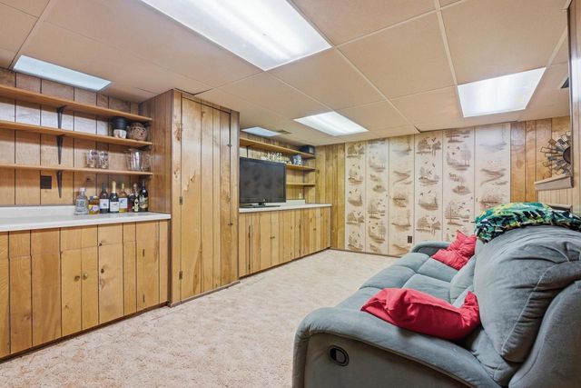 7233 Delaine DRIVE, Oak Creek, WI 53154