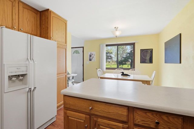 7233 Delaine DRIVE, Oak Creek, WI 53154