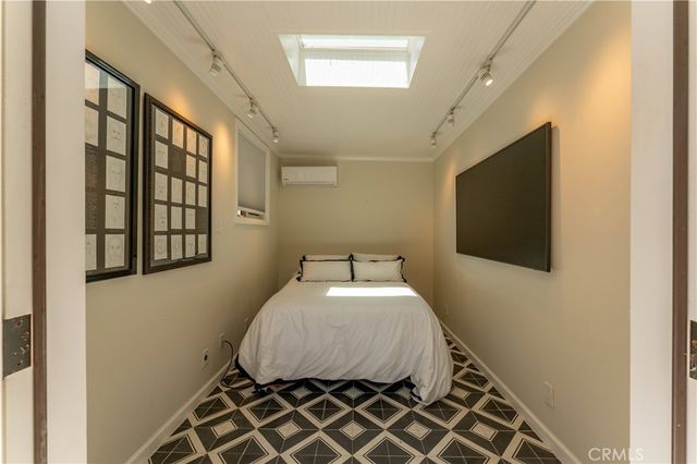 8863 Cynthia, West Hollywood, CA 90069
