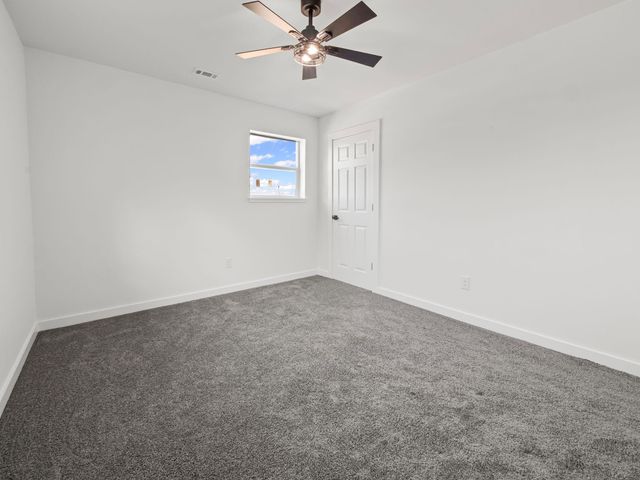 173 Kahalulu DR, Bastrop, TX 78602