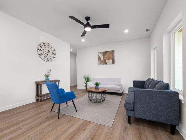 173 Kahalulu DR, Bastrop, TX 78602