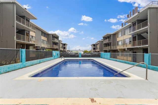 94-246 Leoku Street G226, Waipahu, HI 96797