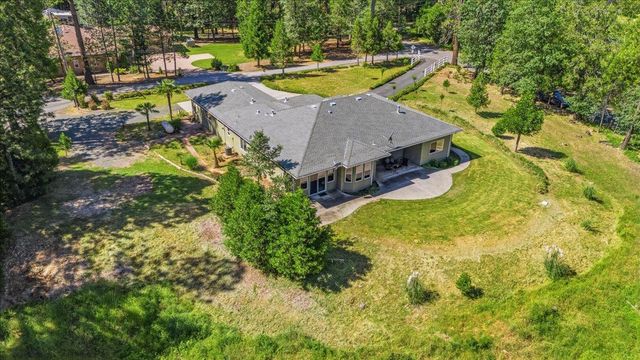 15890 Orchard Springs Rd, Grass Valley, CA 95945