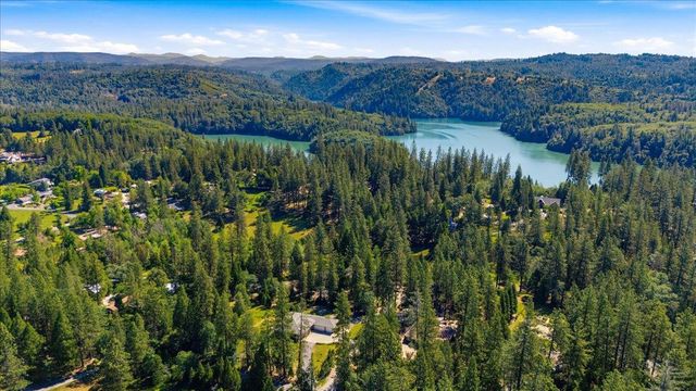 15890 Orchard Springs Rd, Grass Valley, CA 95945