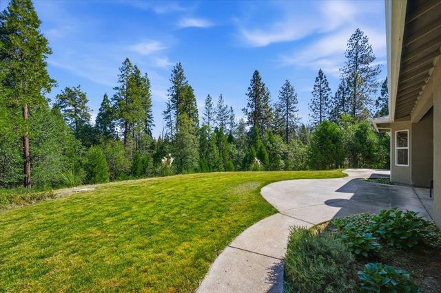 15890 Orchard Springs Rd, Grass Valley, CA 95945