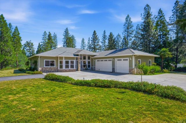15890 Orchard Springs Rd, Grass Valley, CA 95945