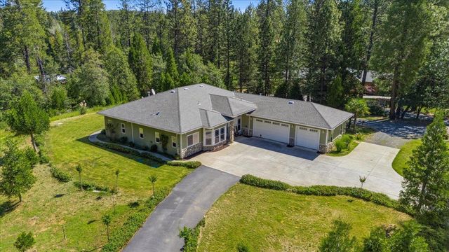 15890 Orchard Springs Rd, Grass Valley, CA 95945