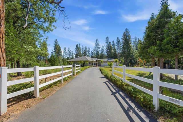 15890 Orchard Springs Rd, Grass Valley, CA 95945