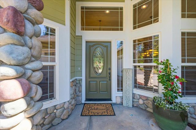 15890 Orchard Springs Rd, Grass Valley, CA 95945