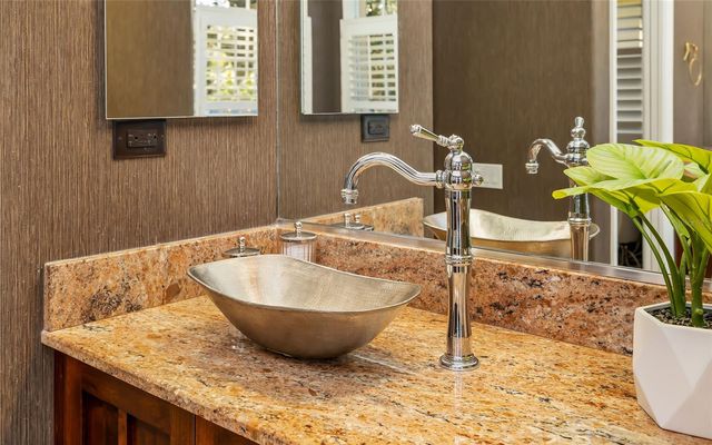 9515 ROYAL CALCUTTA PLACE, Bradenton, FL 34202