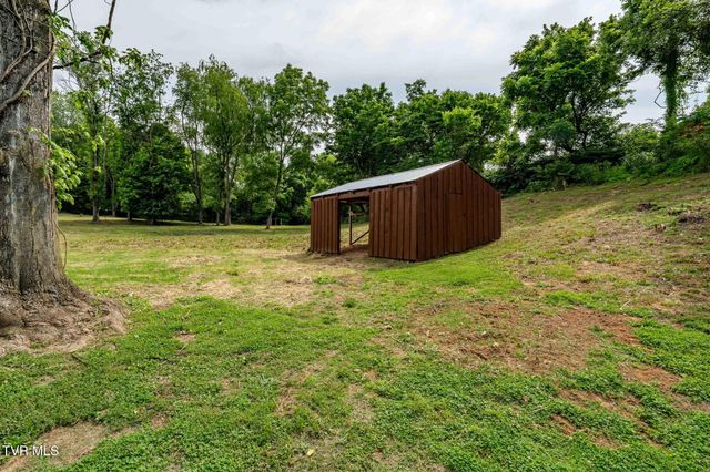 184 County Farm Road, Jonesborough, TN 37659