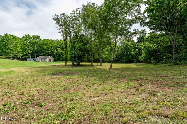 184 County Farm Road, Jonesborough, TN 37659