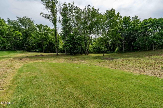 184 County Farm Road, Jonesborough, TN 37659