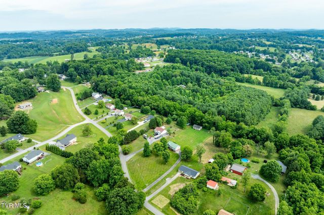 184 County Farm Road, Jonesborough, TN 37659