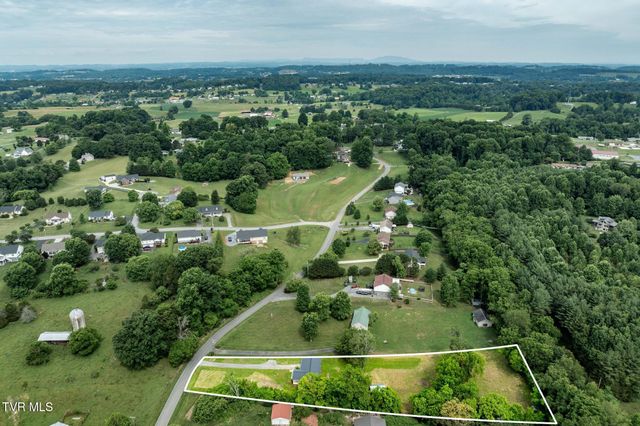 184 County Farm Road, Jonesborough, TN 37659