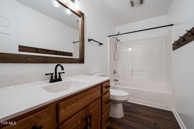 184 County Farm Road, Jonesborough, TN 37659
