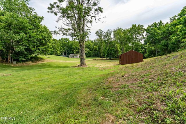 184 County Farm Road, Jonesborough, TN 37659