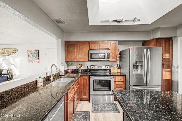 2208 W SILVERGATE Drive, Chandler, AZ 85224