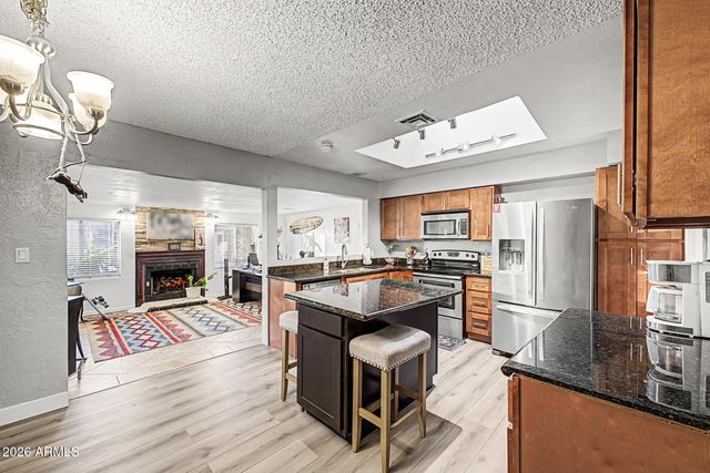 2208 W SILVERGATE Drive, Chandler, AZ 85224