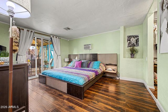 2208 W SILVERGATE Drive, Chandler, AZ 85224
