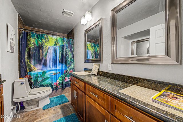 2208 W SILVERGATE Drive, Chandler, AZ 85224