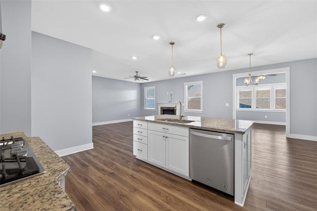 6928 Manchester Drive, Flowery Branch, GA 30542