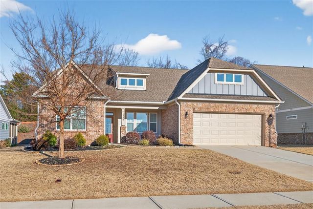 6928 Manchester Drive, Flowery Branch, GA 30542