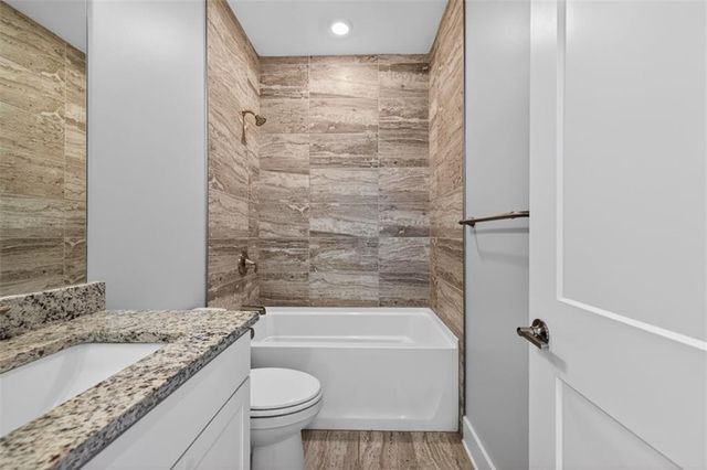 6928 Manchester Drive, Flowery Branch, GA 30542