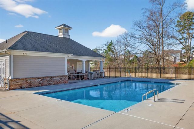 6928 Manchester Drive, Flowery Branch, GA 30542