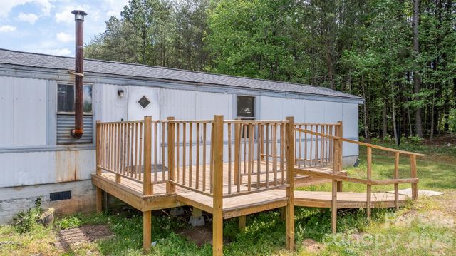 1293 Bess Chapel Church Road, Cherryville, NC 28021