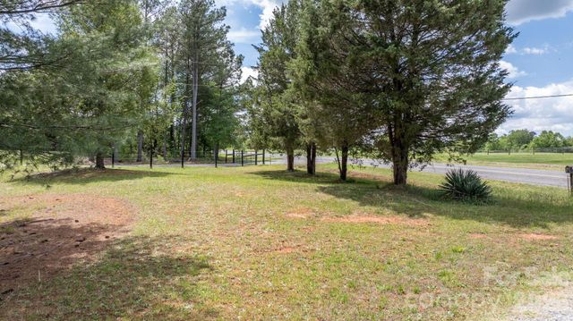 1293 Bess Chapel Church Road, Cherryville, NC 28021