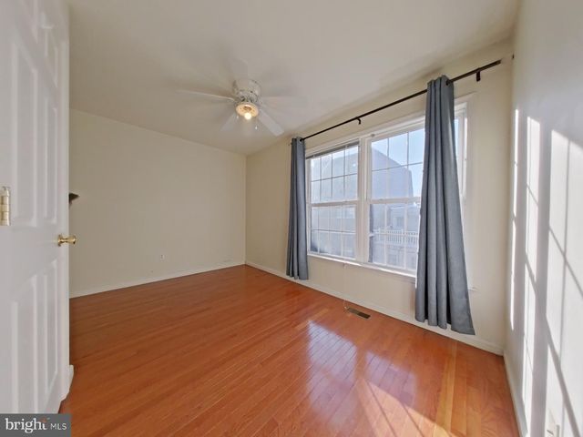 2152 WEBSTER ST, Philadelphia, PA 19146