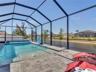 325 SW 21st LN, Cape Coral, FL 33991