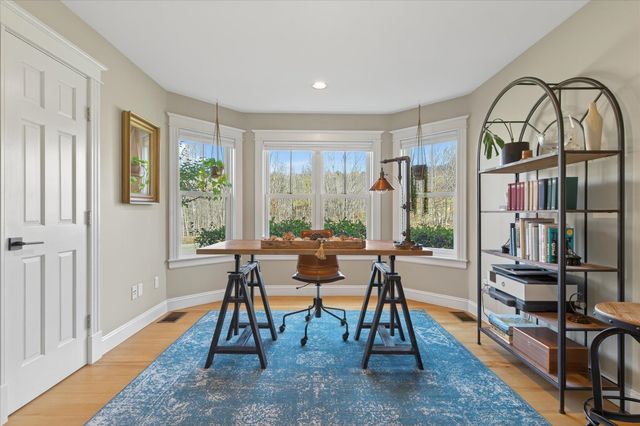 833 Shaw Mansion Road, Waterbury, VT 05677