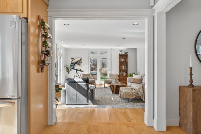 833 Shaw Mansion Road, Waterbury, VT 05677