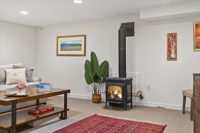 833 Shaw Mansion Road, Waterbury, VT 05677