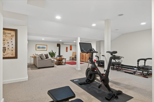 833 Shaw Mansion Road, Waterbury, VT 05677